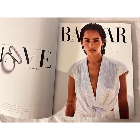 Harper's Bazaar Magazine  - October  2018 - Zoe Kravitz Unretouched - Picture 6 of 15